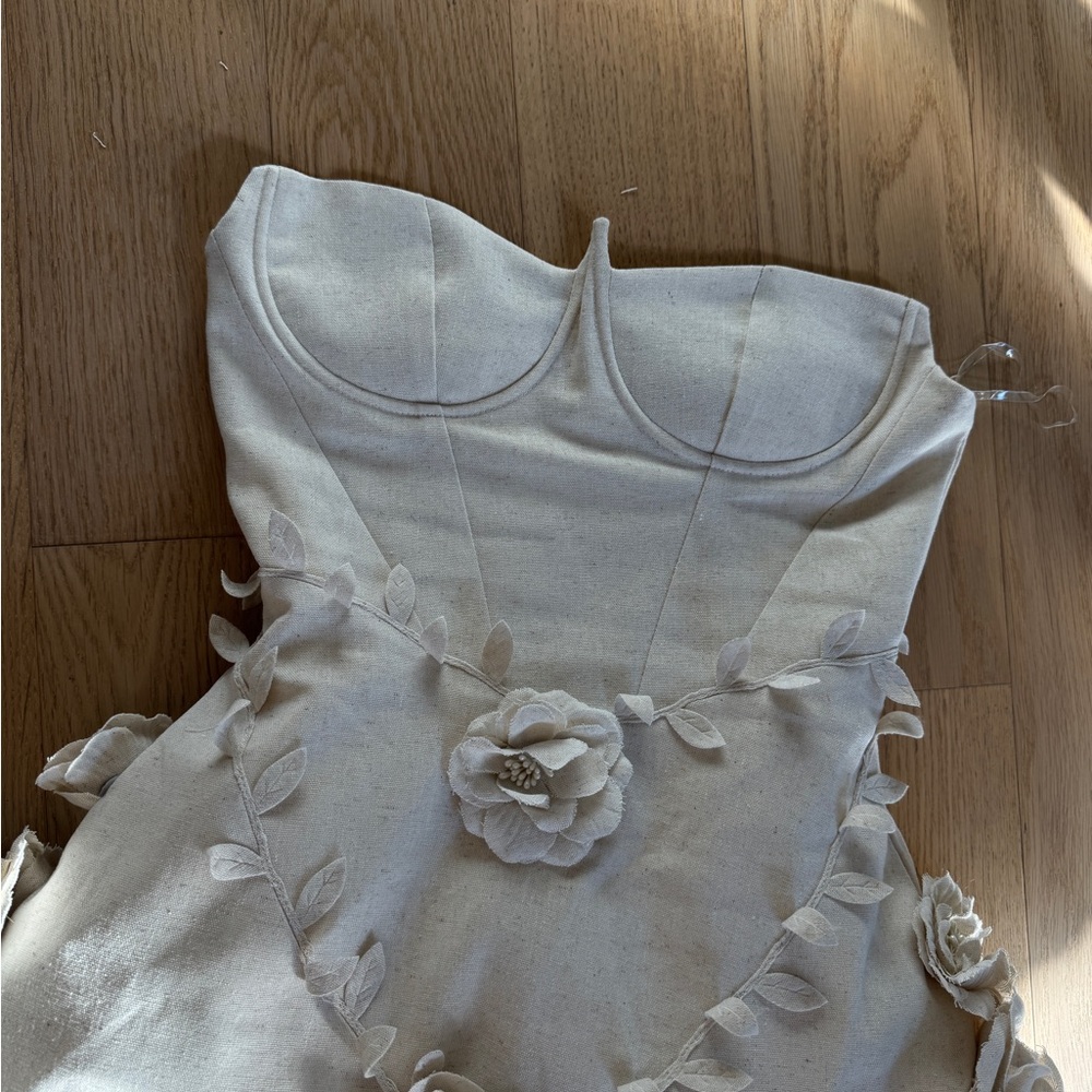 SOLD - NWT Cream Strapless Fit and Flare Mini Dress | 3D Florals - Picture 3 of 5